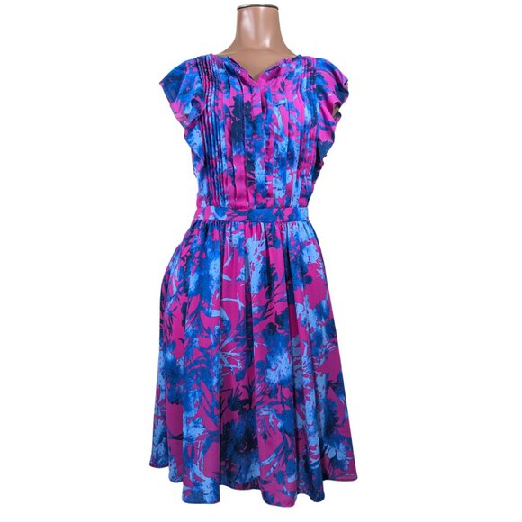 Banana Republic Dresses & Skirts - Banana Republic 4 Dress Tropical Print Knee Length Flutter Sleeves Pockets